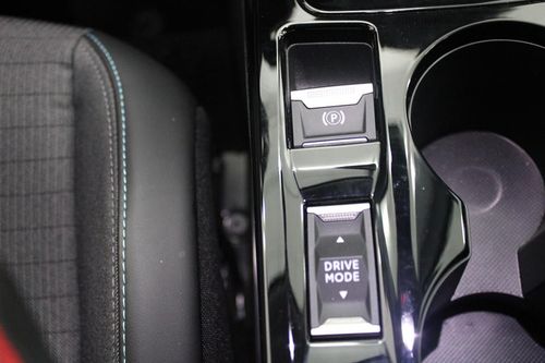 Peugeot e-2008 - Photo 30