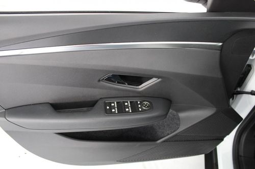 Renault Mégane E-Tech - Photo 9