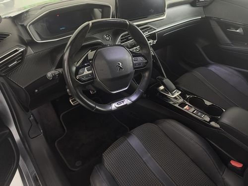 Peugeot e-208 - Photo 12