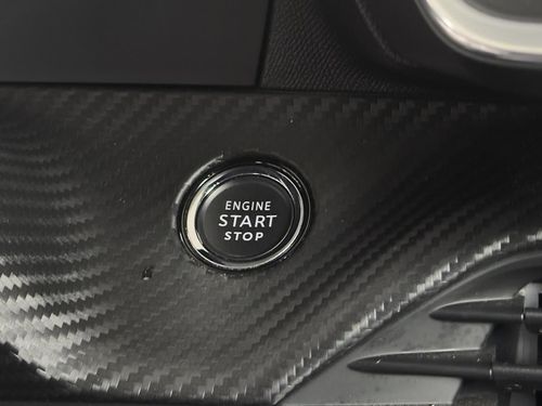 Peugeot e-208 - Photo 22