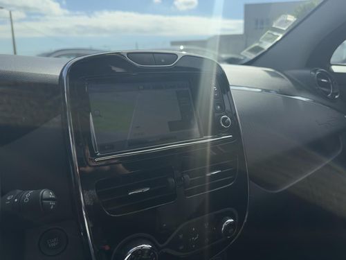 Renault Zoe - Photo 21