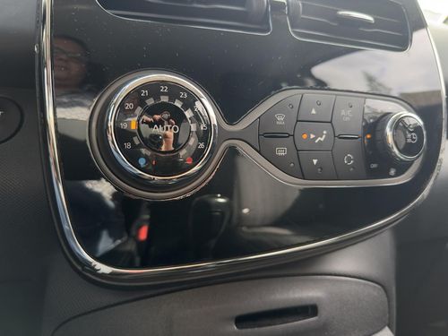 Renault Zoe - Photo 23