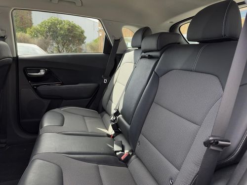 Kia e-Niro - Photo 17