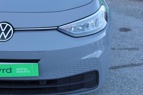 Volkswagen ID.3 - Photo 3