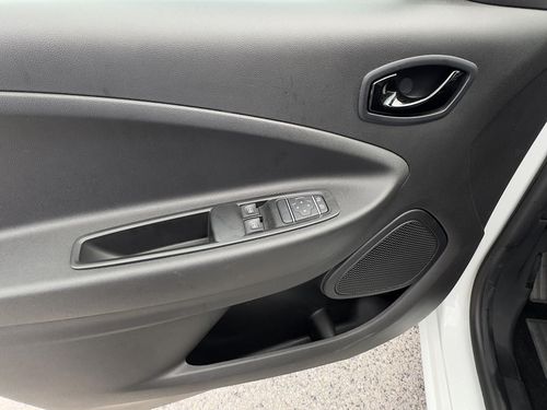 Renault Zoe - Photo 12