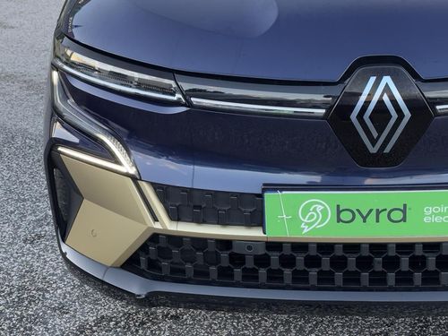 Renault Mégane E-Tech - Photo 3