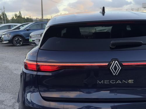 Renault Mégane E-Tech - Photo 9