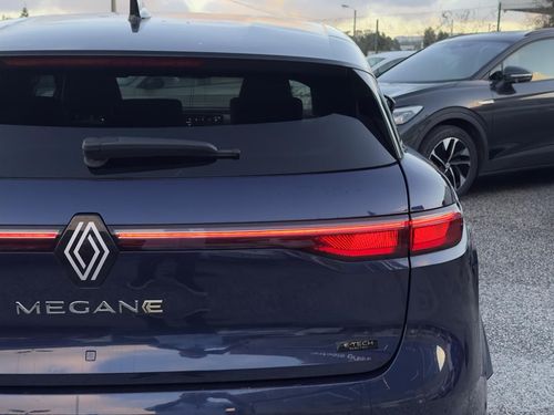Renault Mégane E-Tech - Photo 10