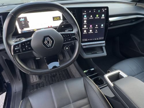 Renault Mégane E-Tech - Photo 17