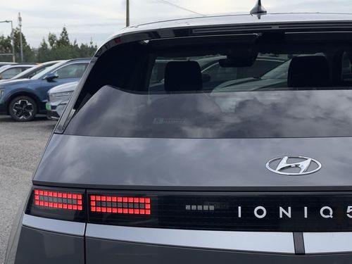 Hyundai Ioniq 5 - Photo 11