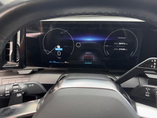 Renault Mégane E-Tech - Photo 24