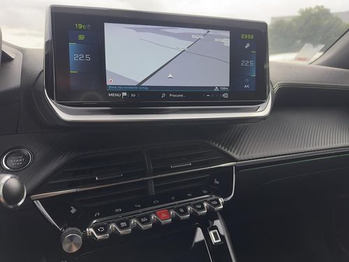 Peugeot e-2008 - Photo 22