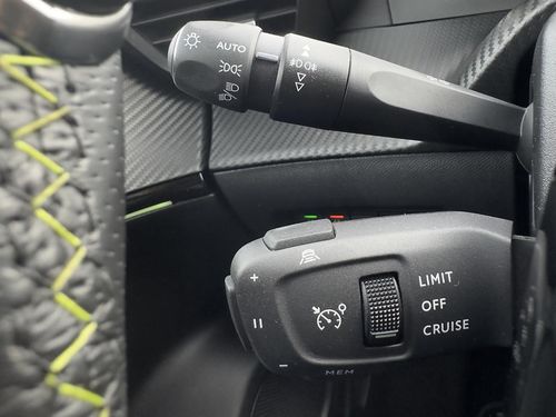 Peugeot e-2008 - Photo 34