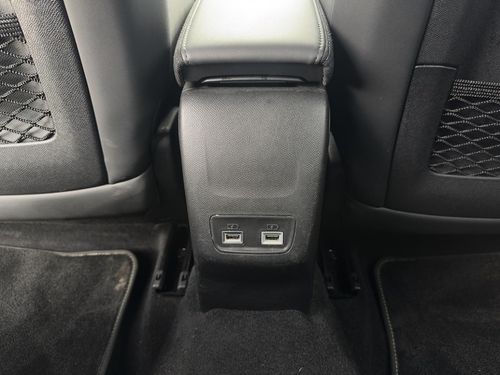 Peugeot e-2008 - Photo 41