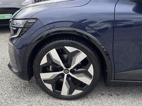 Renault Mégane E-Tech - Photo 7