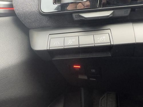 Renault Mégane E-Tech - Photo 22