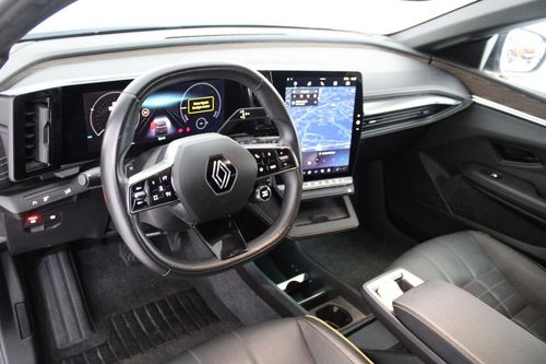 Renault Mégane E-Tech - Photo 11
