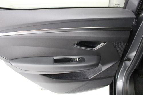 Renault Mégane E-Tech - Photo 12