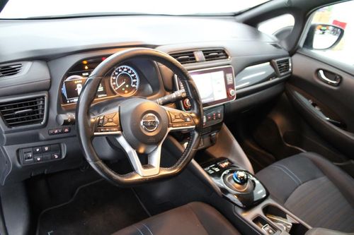 Nissan Leaf - Photo 11