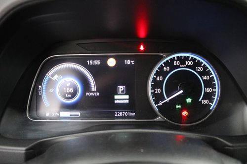 Nissan Leaf - Photo 15