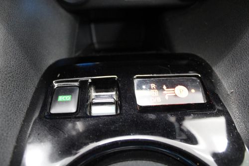 Nissan Leaf - Photo 21