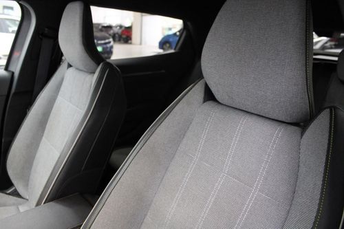 Renault Mégane E-Tech - Photo 10