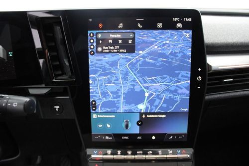 Renault Mégane E-Tech - Photo 24