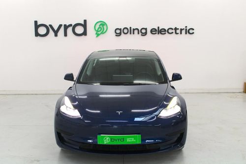 Tesla Model 3 - Photo 2