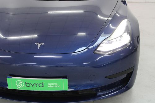 Tesla Model 3 - Photo 3