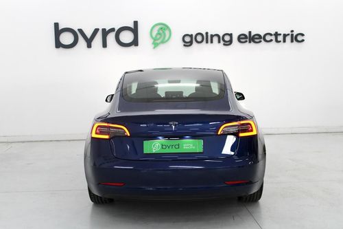 Tesla Model 3 - Photo 5