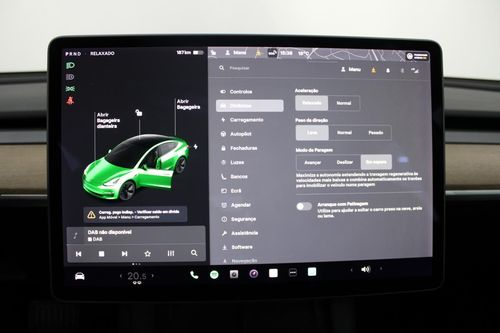 Tesla Model 3 - Photo 21