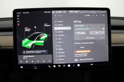 Tesla Model 3 - Photo 22