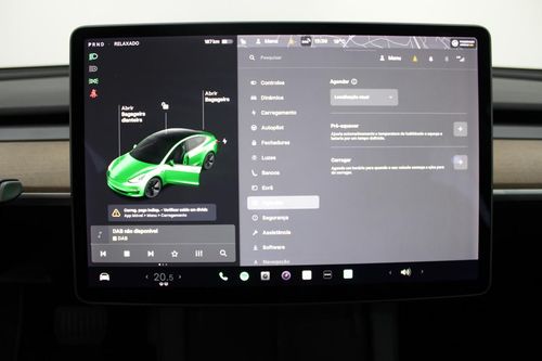 Tesla Model 3 - Photo 28