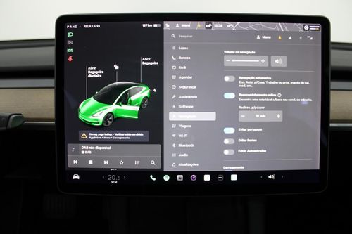 Tesla Model 3 - Photo 32