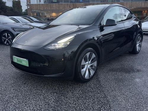 Tesla Model Y - Photo 2