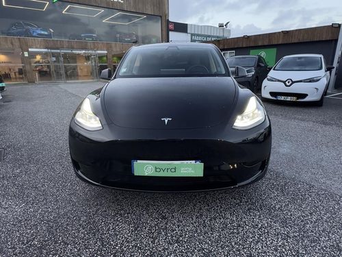 Tesla Model Y - Photo 3