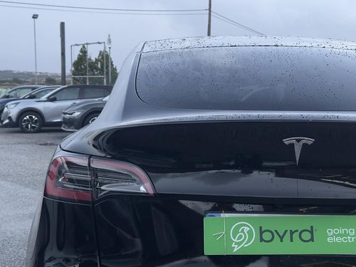 Tesla Model Y - Photo 11