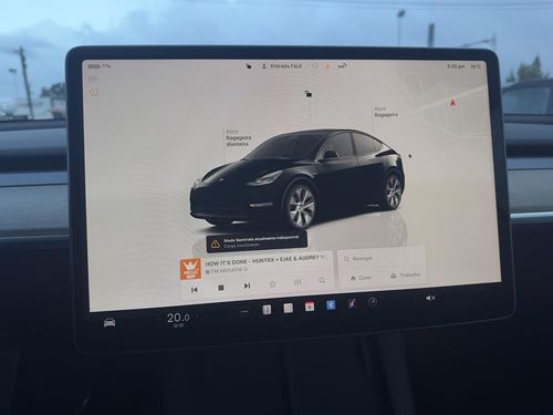 Tesla Model Y - Photo 28