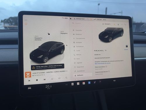 Tesla Model Y - Photo 30