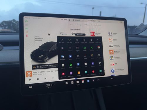 Tesla Model Y - Photo 35