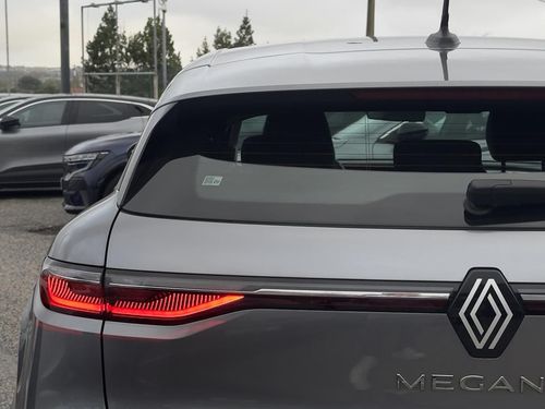 Renault Mégane E-Tech - Photo 11