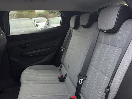 Renault Mégane E-Tech - Photo 37