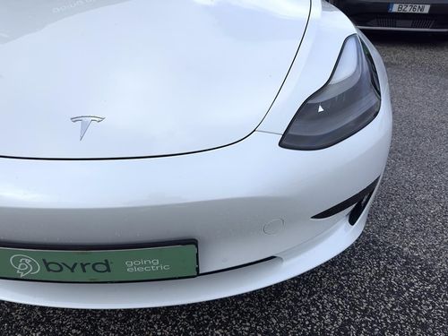Tesla Model 3 - Photo 4