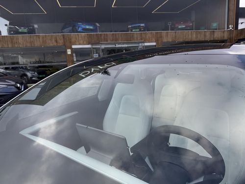 Tesla Model 3 - Photo 5