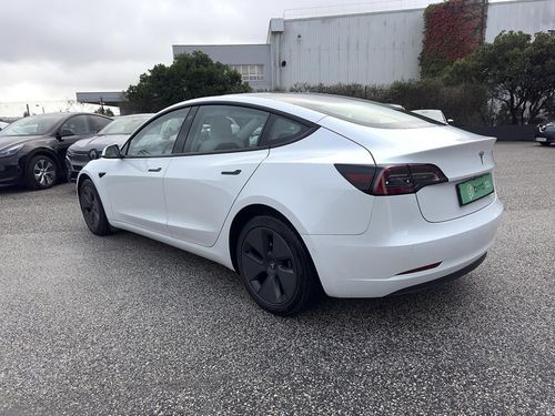 Tesla Model 3 - Photo 10