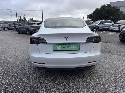 Tesla Model 3 - Photo 11