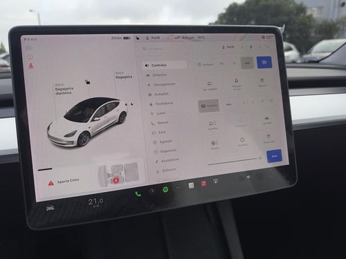 Tesla Model 3 - Photo 33