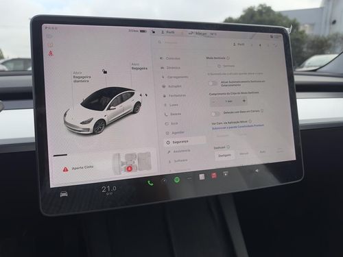 Tesla Model 3 - Photo 41