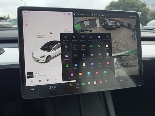 Tesla Model 3 - Photo 49