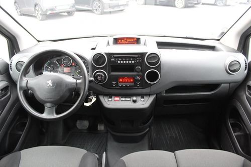 Peugeot Partner - Photo 13